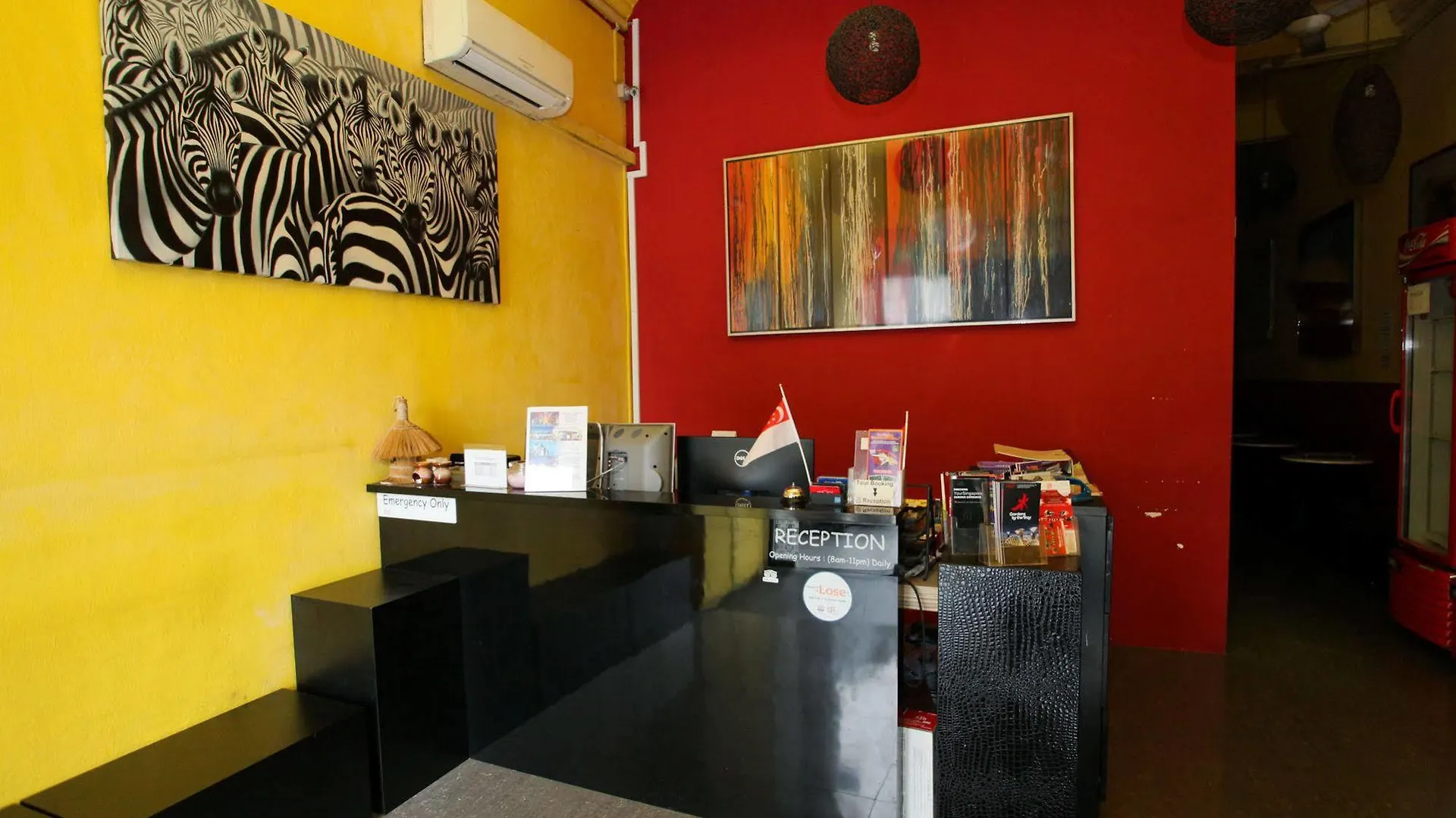 Moni Gallery Hostel Singapore Singapore